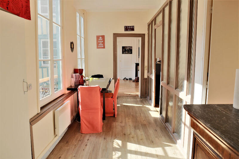 Appartement - 77 m² - 3 pièces