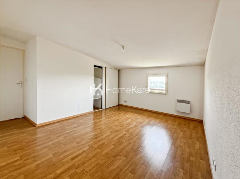 Appartement - 96 m² - 4 pièces