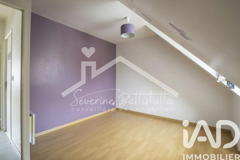 Maison - 121 m² - 7 pièces