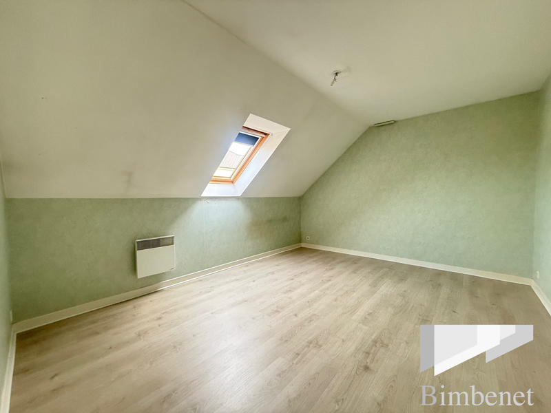 Maison traditionnelle - 141 m² - 6 pièces