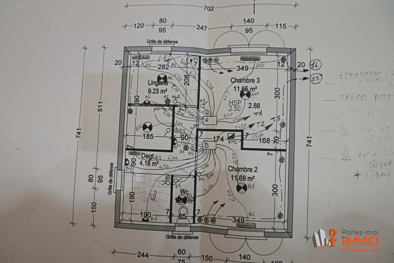 Maison - 200 m² - 6 pièces