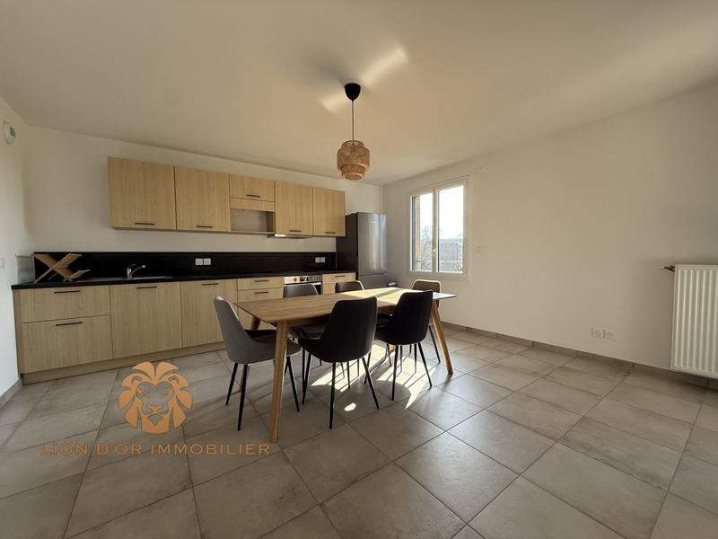 Duplex - 101 m² - 4 pièces