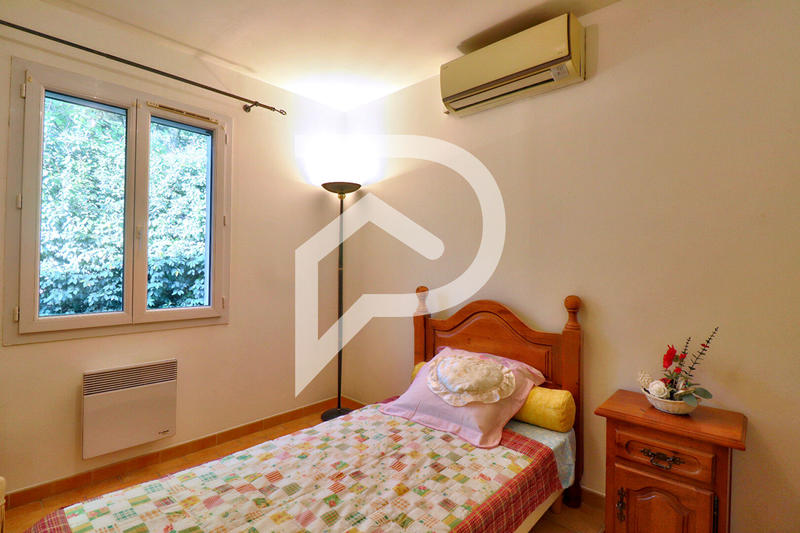 Villa - 116 m² - 8 pièces