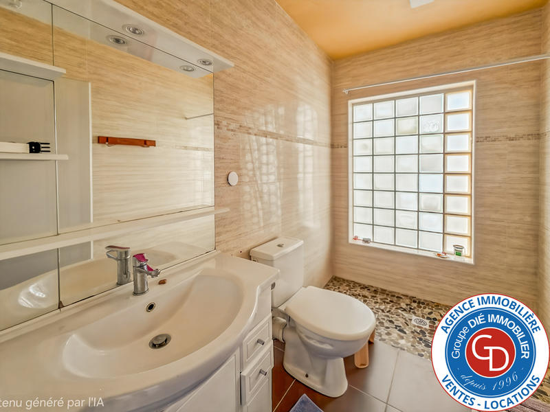 Maison - 83 m² - 4 pièces