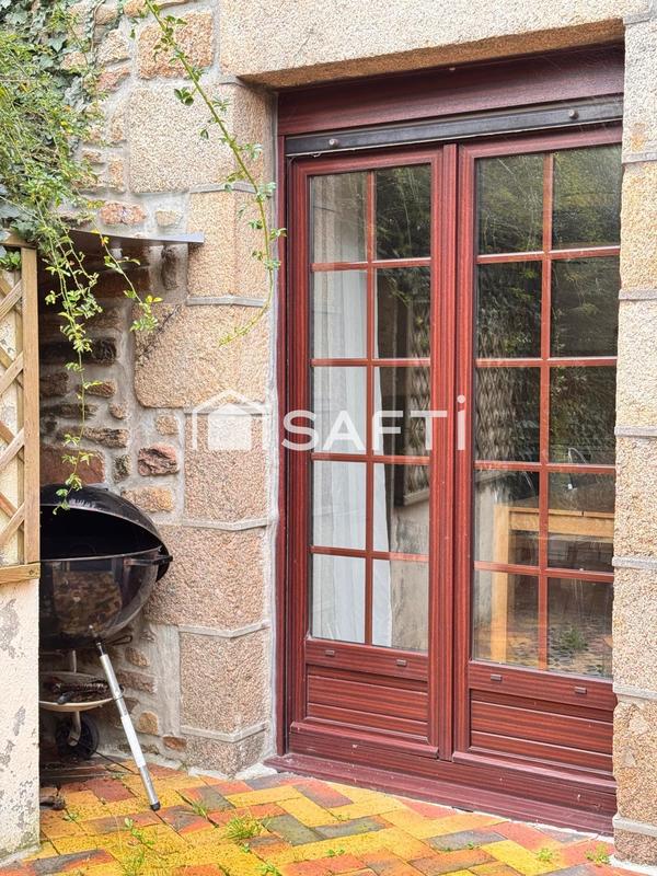 Maison - 121 m² - 7 pièces