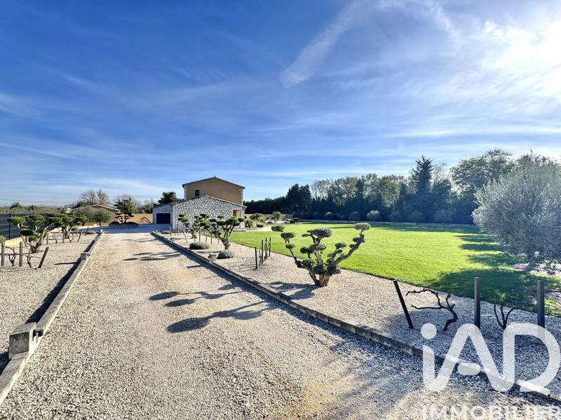 Maison - 205 m² - 6 pièces