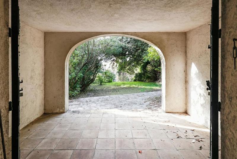 Villa - 446 m² - 9 pièces