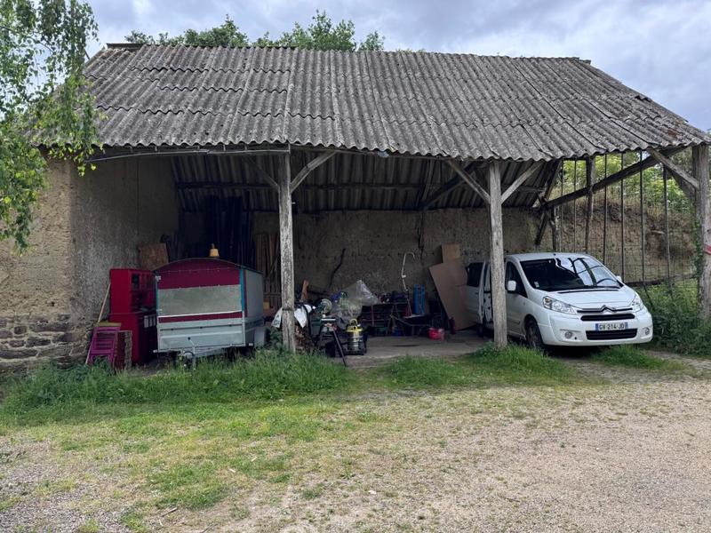 Propriété - 280 m² - 9 pièces