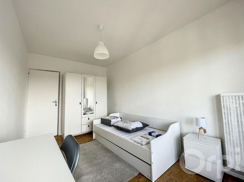 Appartement - 60 m² - 2 pièces