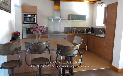 Villa - 222 m² - 5 pièces