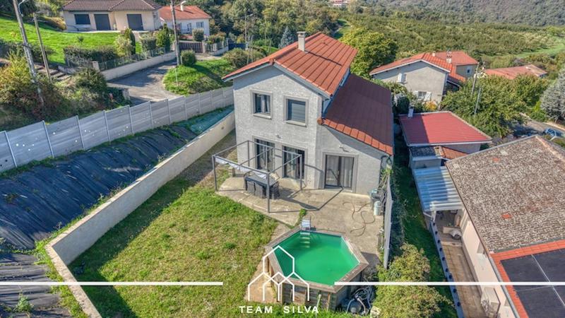 Maison - 160 m² - 5 pièces