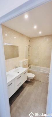 Chambre - 12 m² - 1 pièce