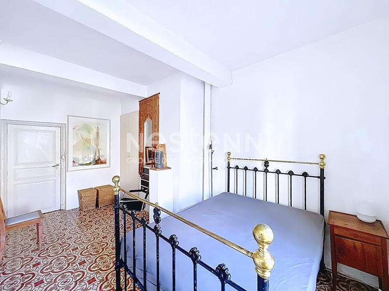 Maison - 215 m² - 7 pièces