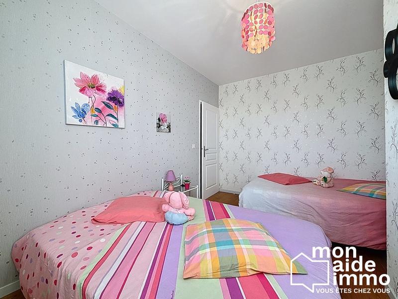 Maison traditionnelle - 164 m² - 6 pièces