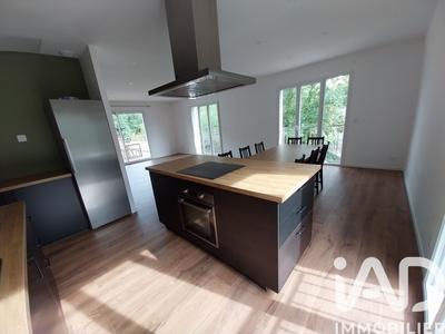 Maison - 124 m² - 5 pièces