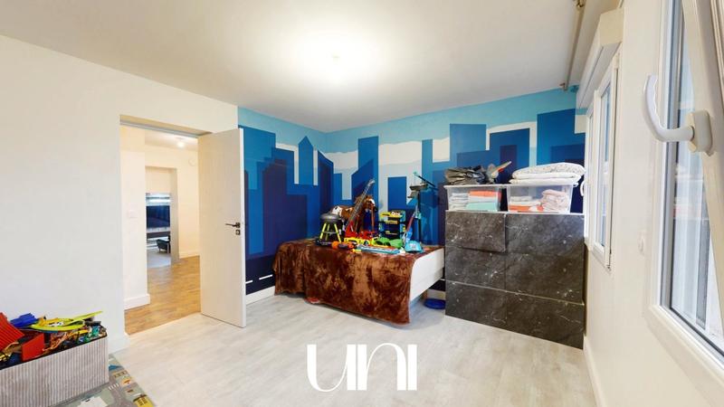 Maison - 160 m² - 6 pièces