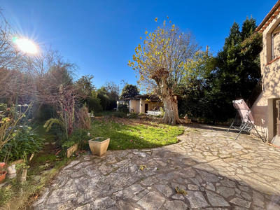 Appartement - 104 m² - 5 pièces