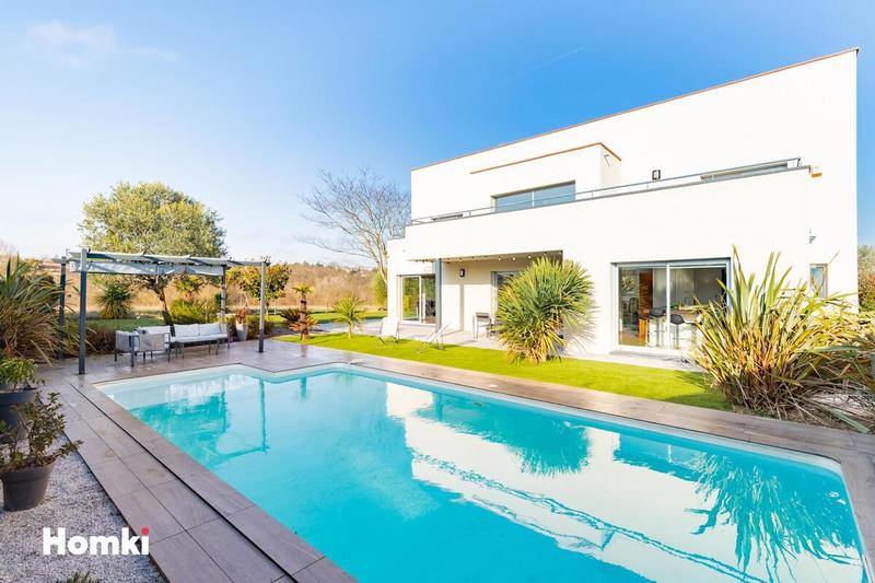 Maison - 160 m² - 5 pièces