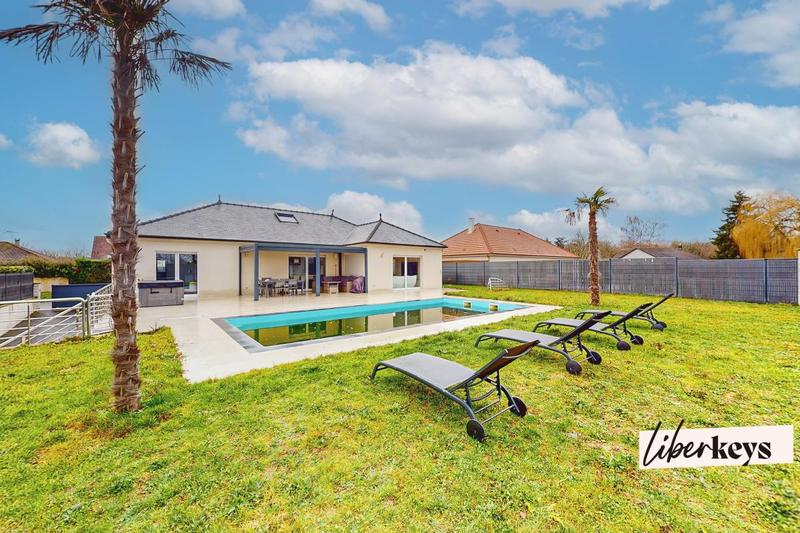 Maison - 165 m² - 7 pièces