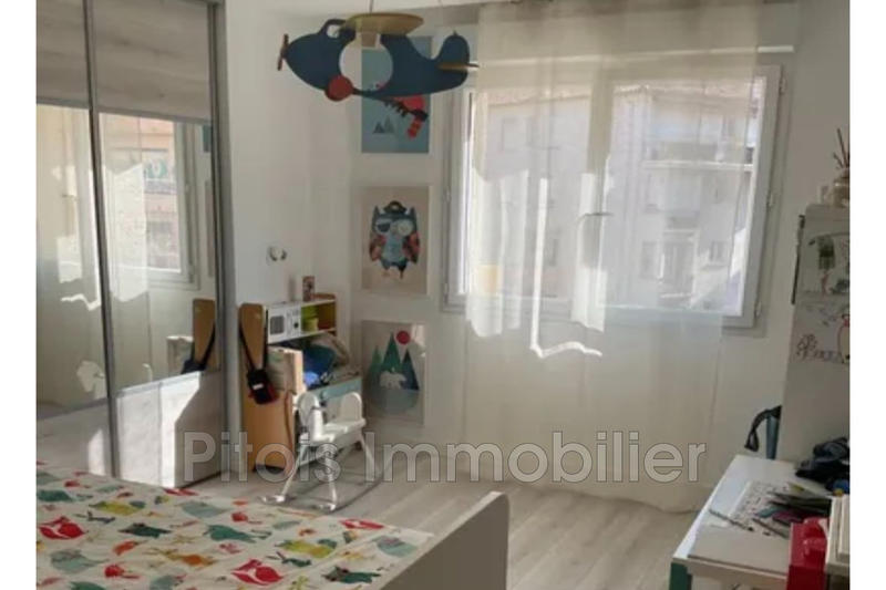 Appartement - 103 m² - 4 pièces