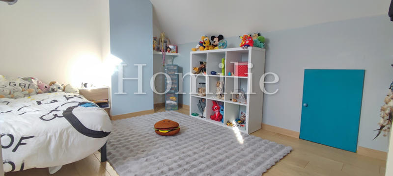 Maison - 140 m² - 7 pièces