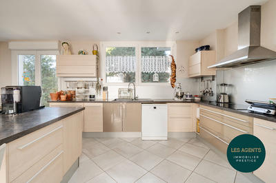 Appartement - 197 m² - 5 pièces