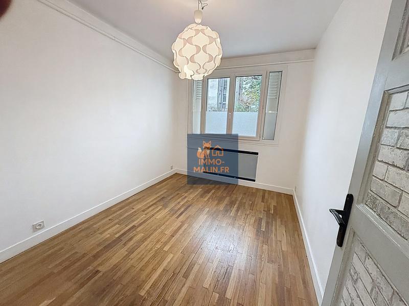 Appartement - 97 m² - 5 pièces