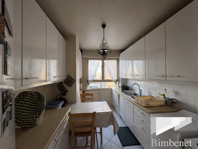 Appartement - 94 m² - 4 pièces