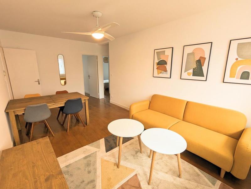 Appartement - 80 m² - 5 pièces