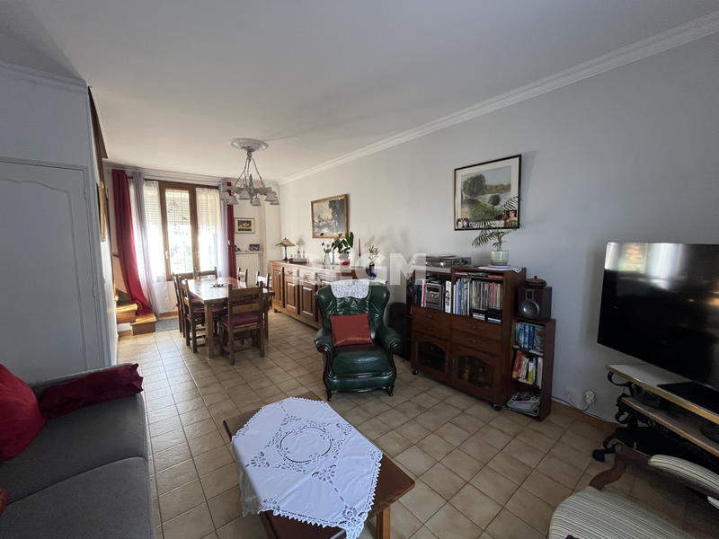 Maison - 75 m² - 4 pièces