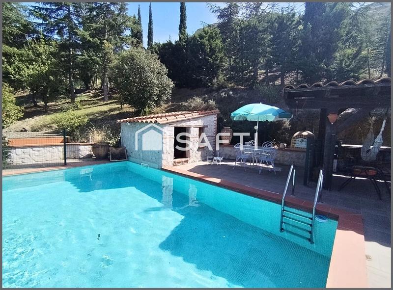 Villa - 200 m² - 7 pièces