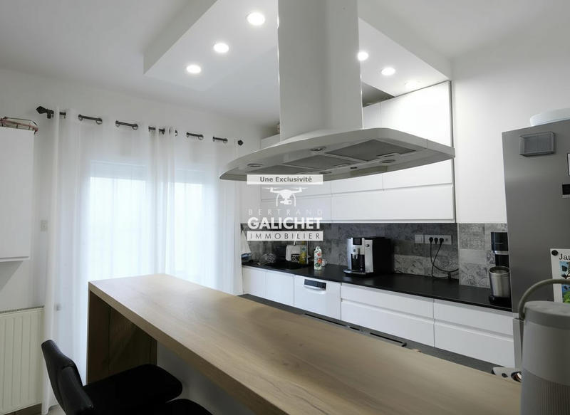 Maison - 160 m² - 6 pièces