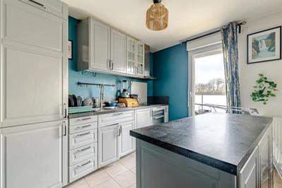 Appartement - 84 m² - 4 pièces