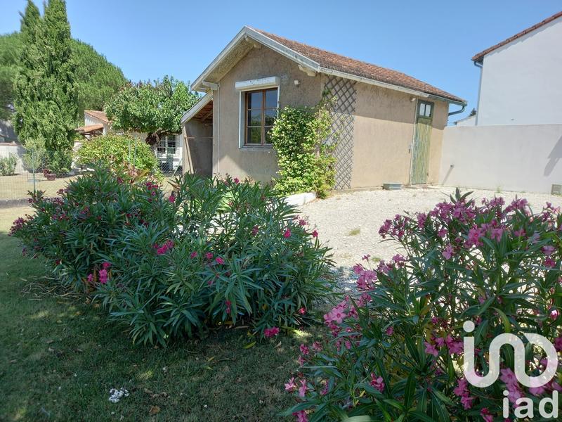 Maison - 230 m² - 9 pièces