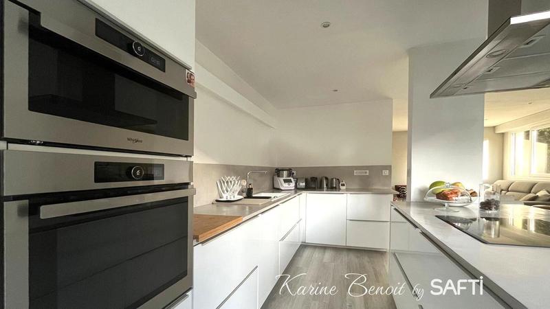 Maison - 96 m² - 4 pièces