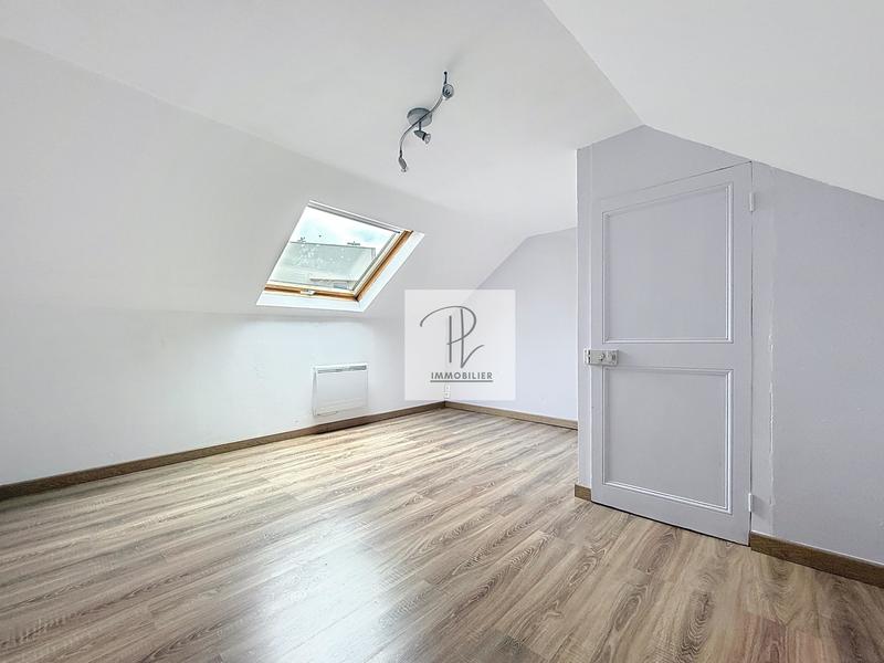 Maison - 100 m² - 6 pièces