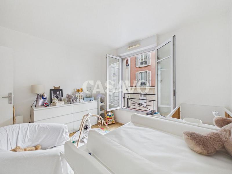 Appartement - 100 m² - 4 pièces