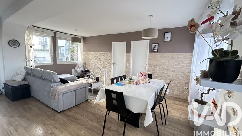 Appartement - 77 m² - 3 pièces