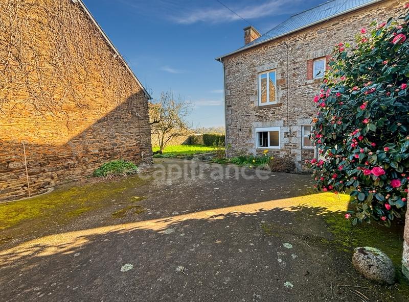 Maison de village - 117 m² - 6 pièces