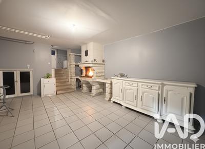 Maison - 229 m² - 11 pièces