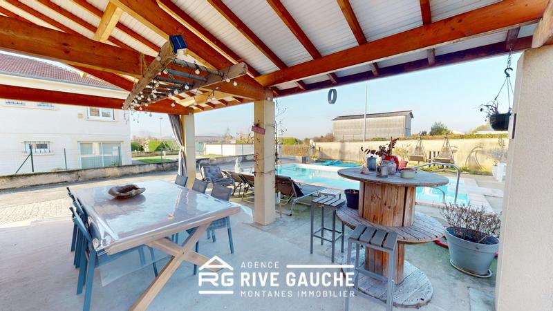 Maison - 192 m² - 6 pièces