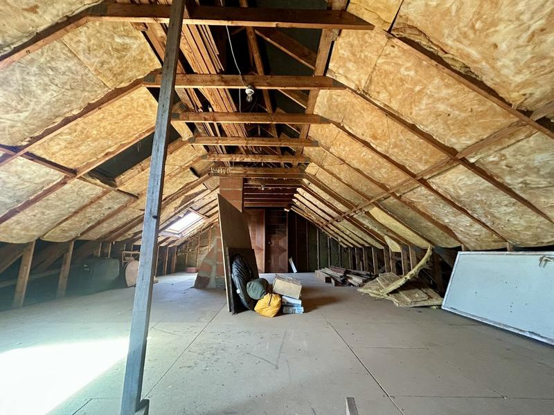 Maison - 93 m² - 5 pièces