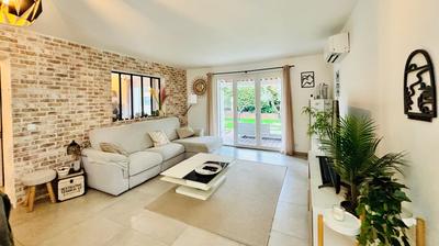 Maison - 101 m² - 4 pièces