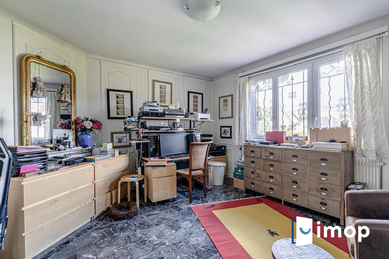 Maison - 180 m² - 6 pièces