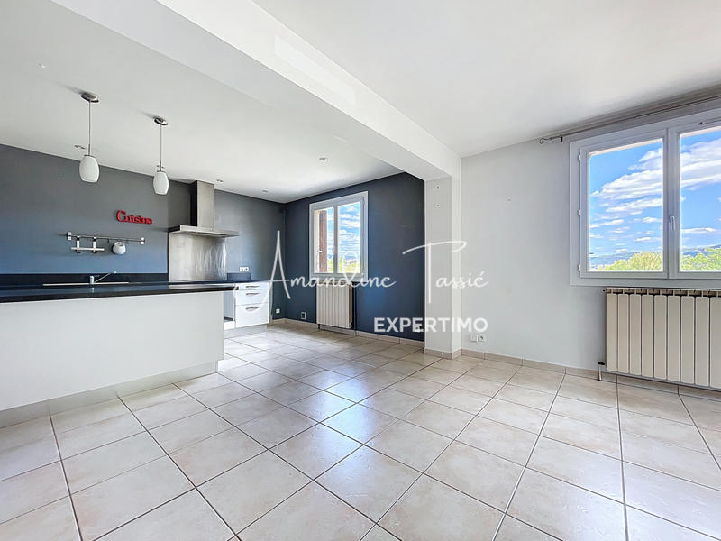 Maison - 64 m² - 3 pièces