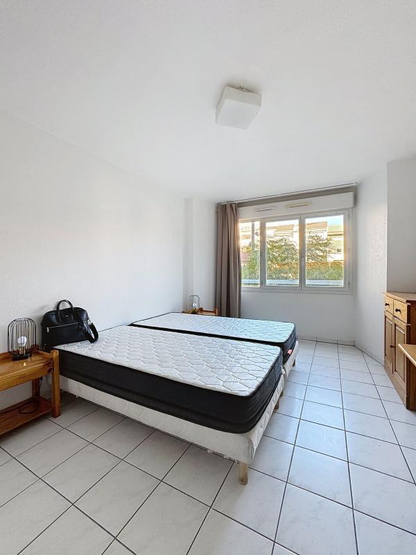 Studio - 23 m² - 2 pièces