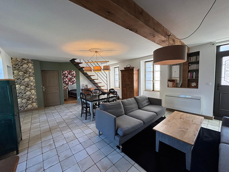 Maison - 200 m² - 10 pièces