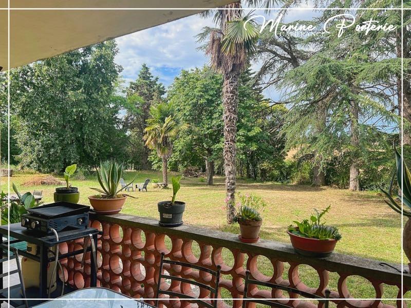 Maison - 200 m² - 5 pièces