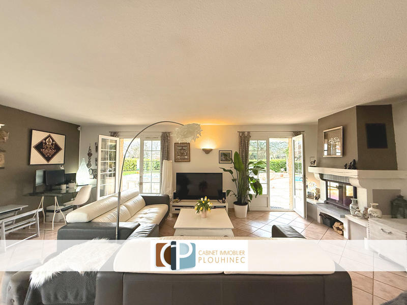 Maison - 175 m² - 7 pièces