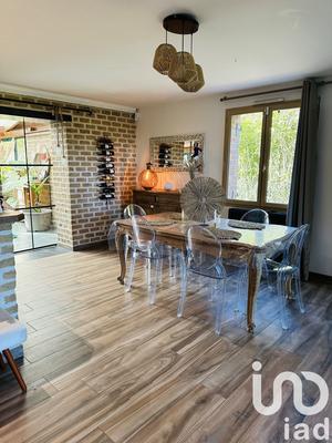 Maison - 141 m² - 5 pièces